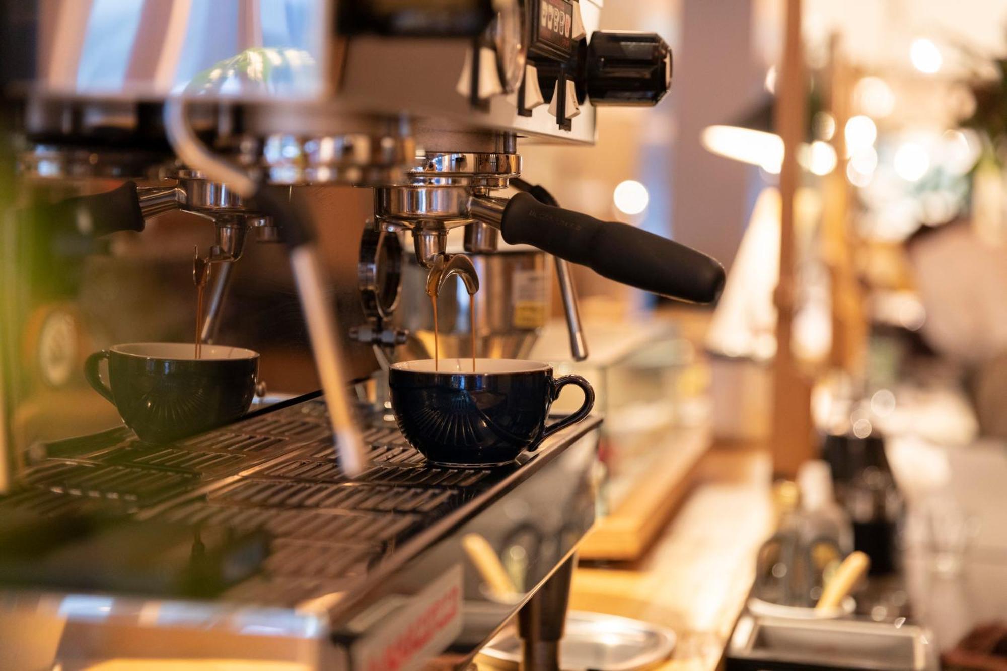 Cafe/Minimal Hotel Our Our Токио Екстериор снимка