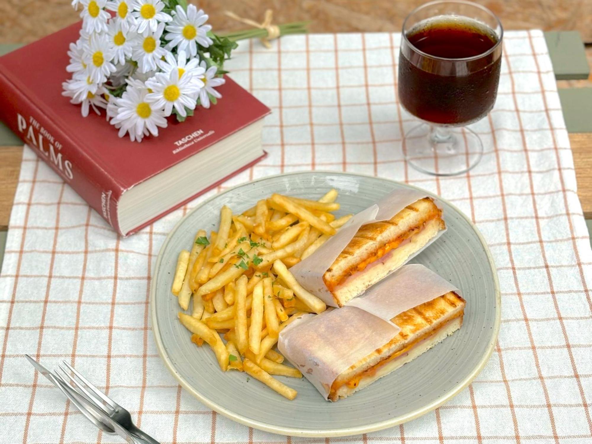 Cafe/Minimal Hotel Our Our Токио Екстериор снимка